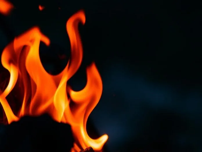 Crews Battle 4,600-Acre Brush Fire in West Broward; Residents Temporarily Trapped
